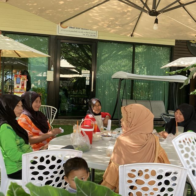 D’ Budi Beach Resort