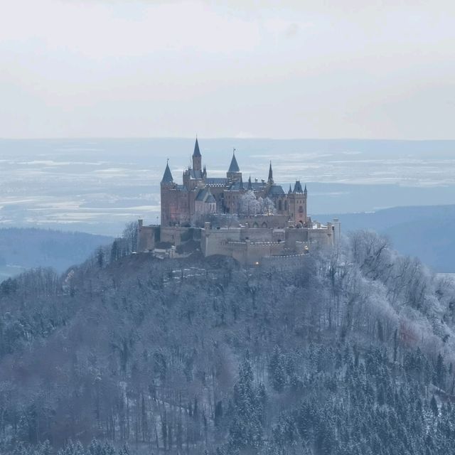 ❄️Hiking near Hohenzollern Castle 🏰