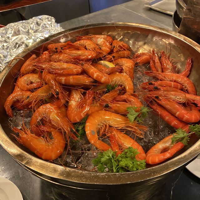 Luxurious Buffet in Kuala Lumpur 🍤