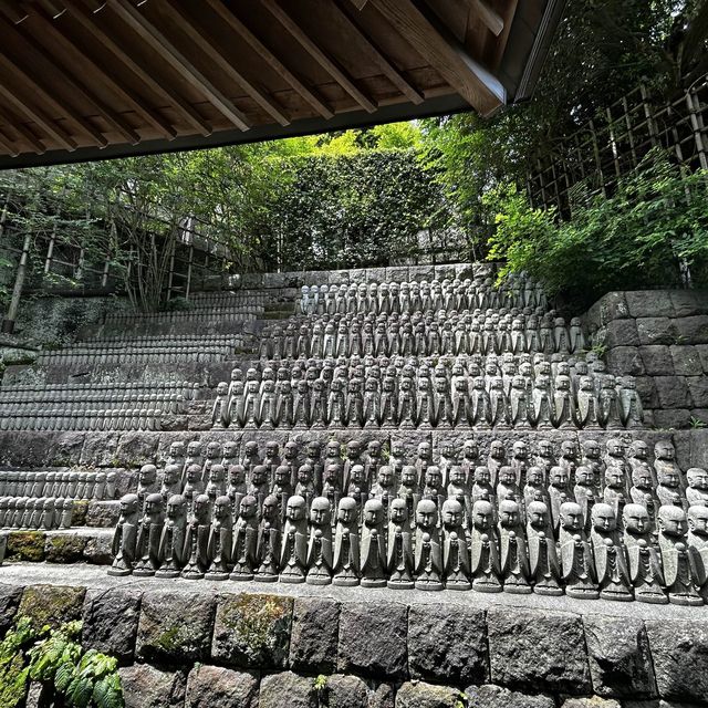 Sightseeing at Hase-dera Temple 
