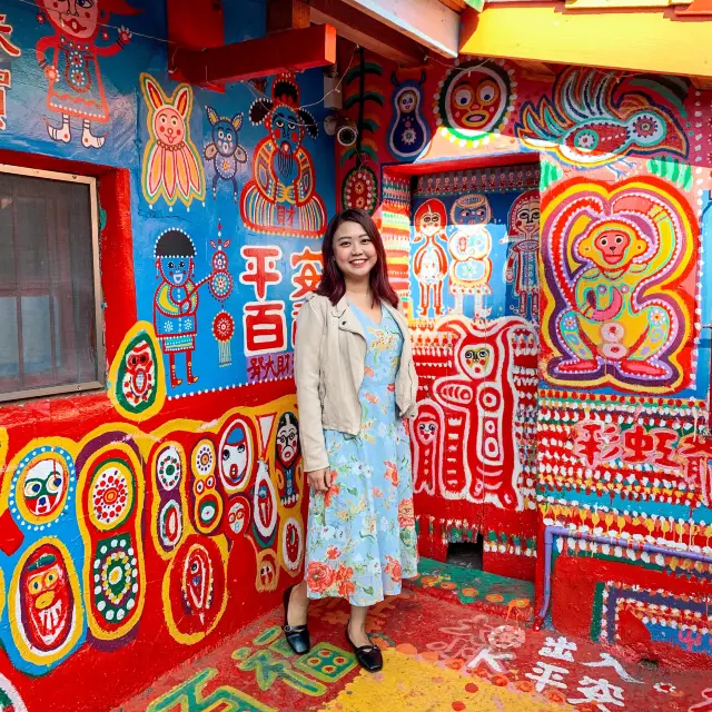 Falling in Love with Rainbow Village, Taiwan