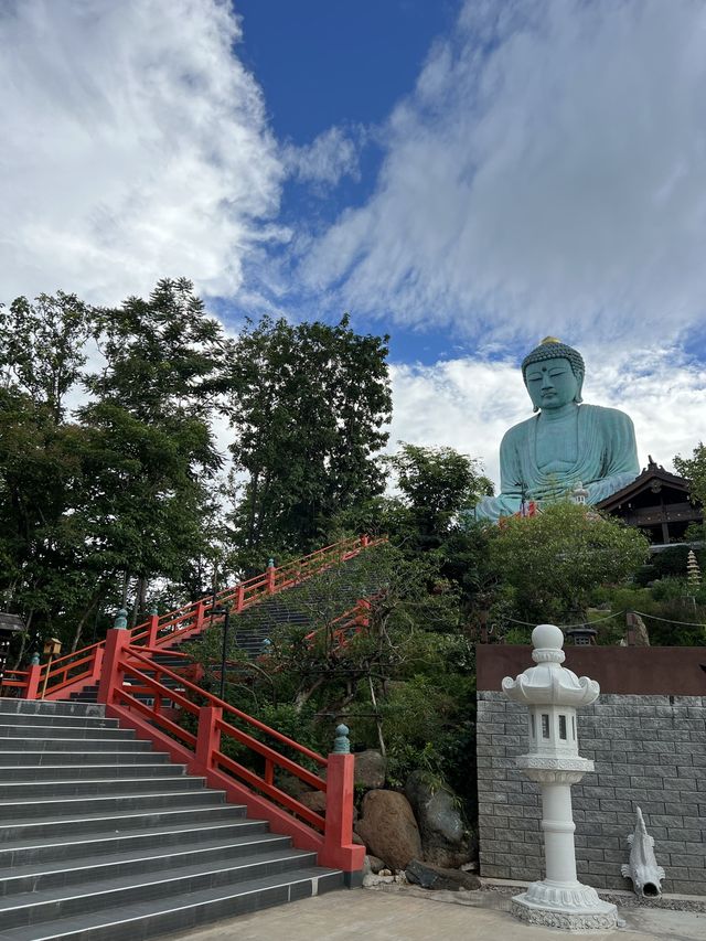 พระใหญ่ไดบุตซึ วัดพระธาตุดอยพระฌาน