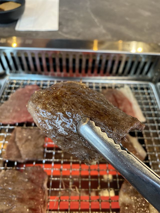 日本居酒屋風格的熊本燒肉火鍋店