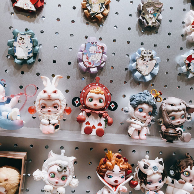 台北｜🎄🫧🤖POP MART ROBOSHOP 泡泡瑪特機器人商店(新光三越南西店三館店F1)