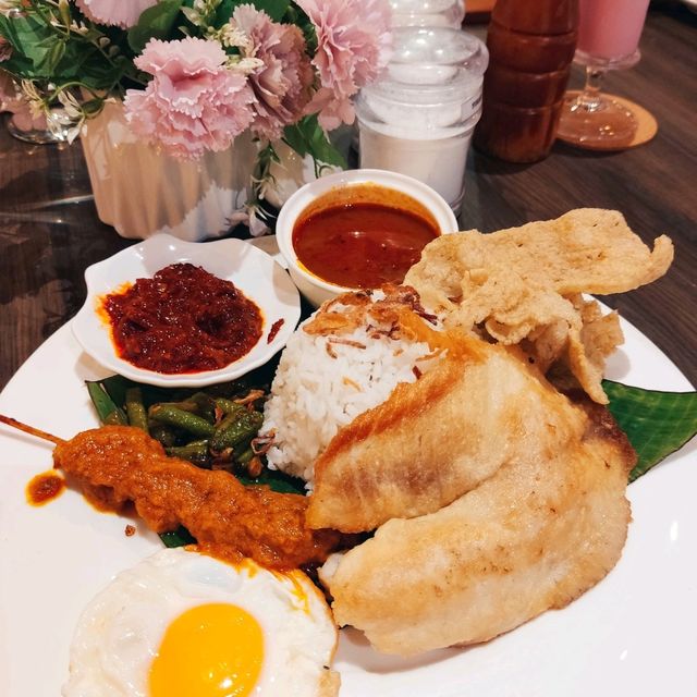 Impeccable Service & Great Comfort Food ⭐⭐⭐⭐⭐