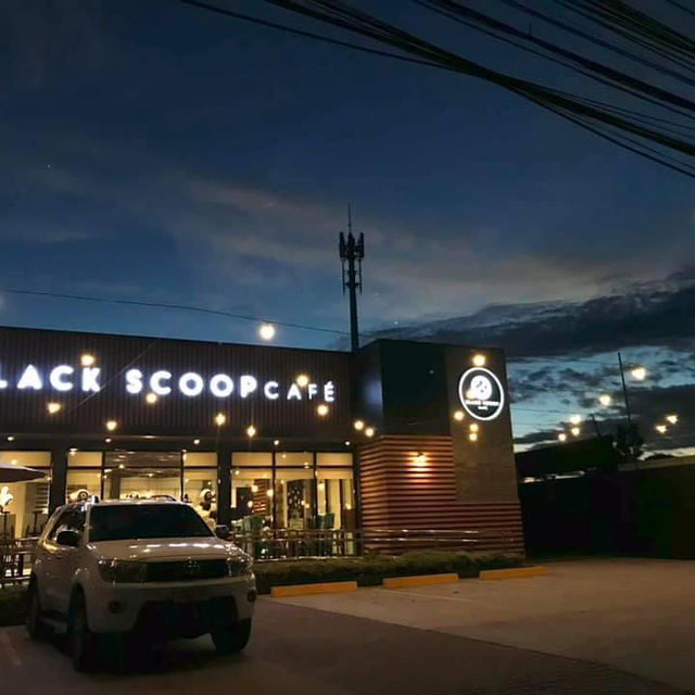 BLACK SCOOP CAFE