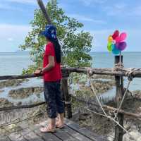 Mangrove Beach Cafe'