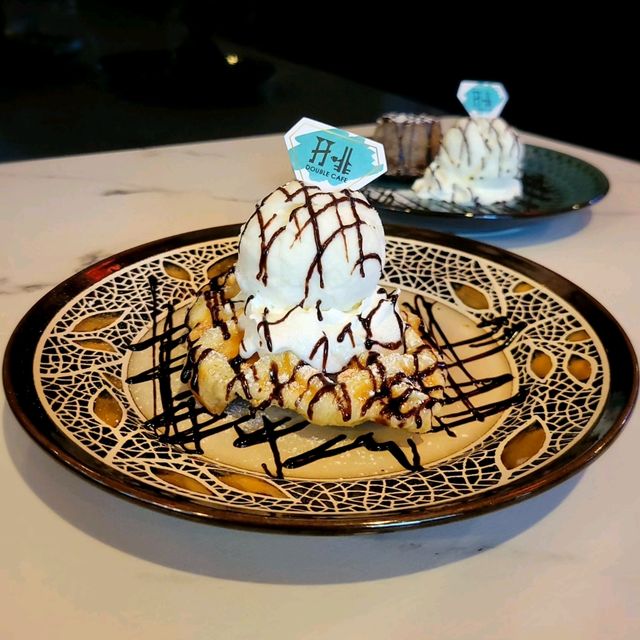 情人節之選💖 美味心太軟＆窩夫🥰抵食好坐旺角樓上Cafe😆 