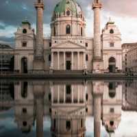 Vienna: Waltz Through History and Charm