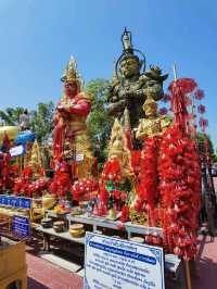 Wat Nong Oo重現佛教神話和泰國民間傳說
