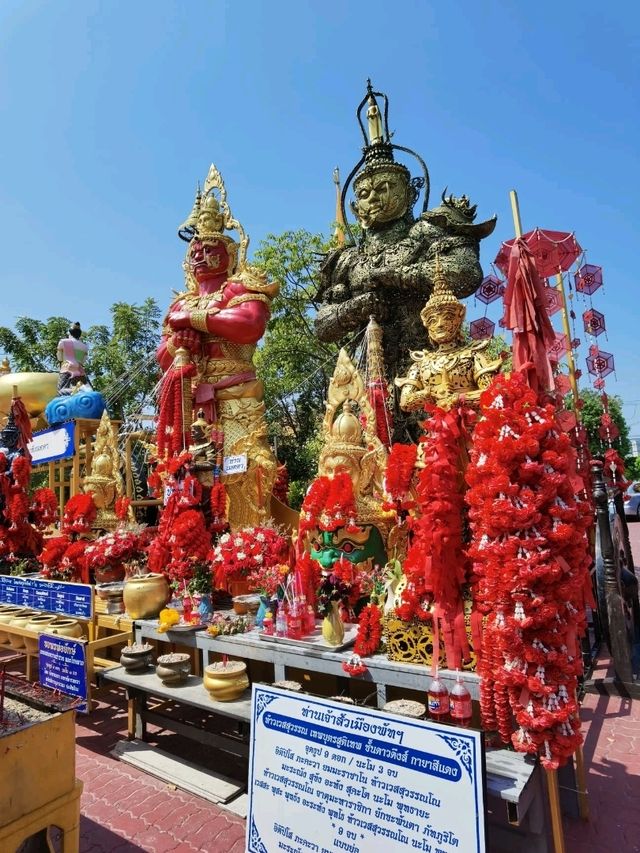 Wat Nong Oo重現佛教神話和泰國民間傳說