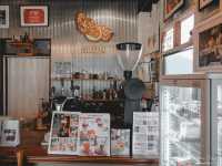 น.น่าน Coffee & Roaster 