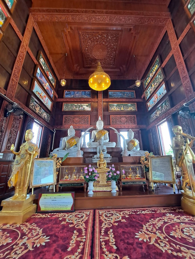 Reclining Buddha Cave 