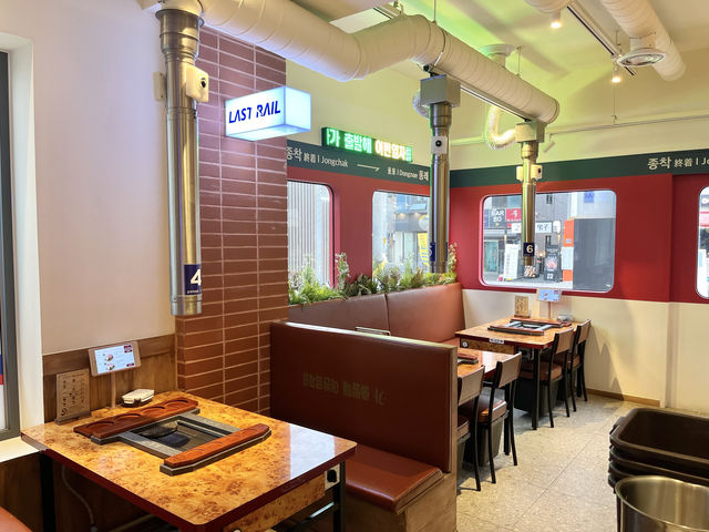 기차역컨셉 이색맛집이 있다!