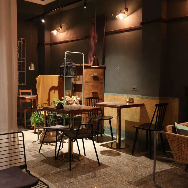 Bubble Cafe：復古裝飾、出色咖啡，享受舒適時光