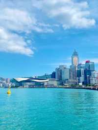 【中環】中環海濱、香港摩天輪：草坪上郊遊野餐，摩天輪上欣賞晚霞