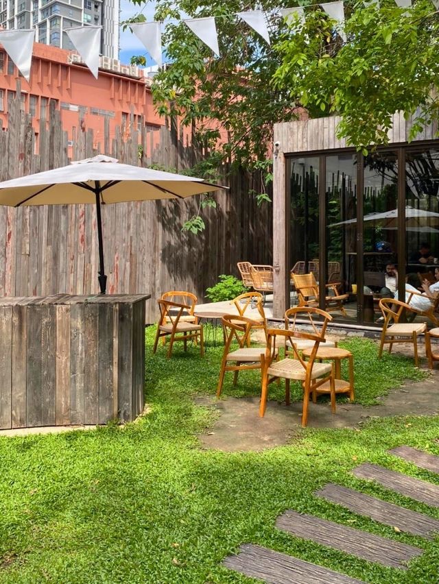 ☕คาเฟ่ลับบรรยากาศธรรมชาติ The Wood Land 