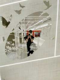 GINZA SIXアート散歩