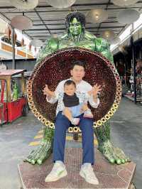 ถ่ายรูปเพลินที่ บ้านหุ่นเหล็ก อ่างทอง