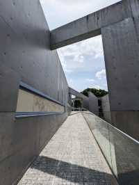 日本京都-清水模的絕美建築：陶板名畫之庭