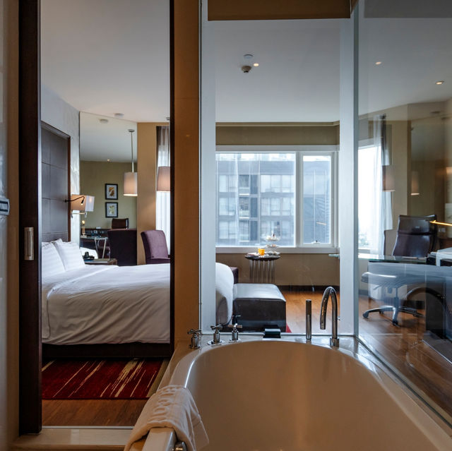 🌆โรงแรม 5 ดาว อาคารทรงเรือใบดีไซน์เลิศ