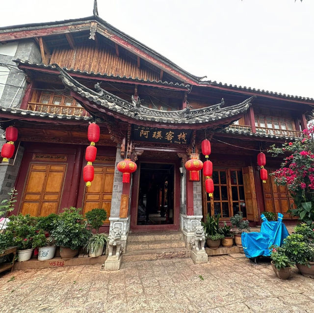 Timeless Charm in Lijiang's Ancient Streets