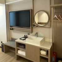 環逸酒店：恬逸大床房300元，地鐵站和景點都近