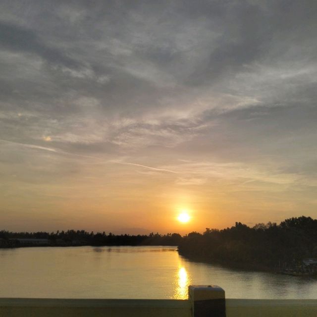 瓜拉古楼的日出🌅