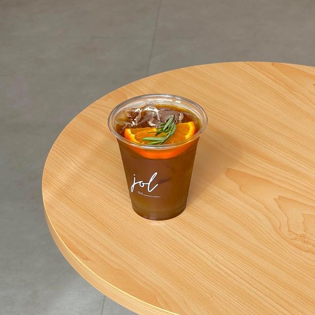 Jol.co  คาเฟ่ #เปิดใหม่ ที่บางแสน ร้าน Mood ดีมากก