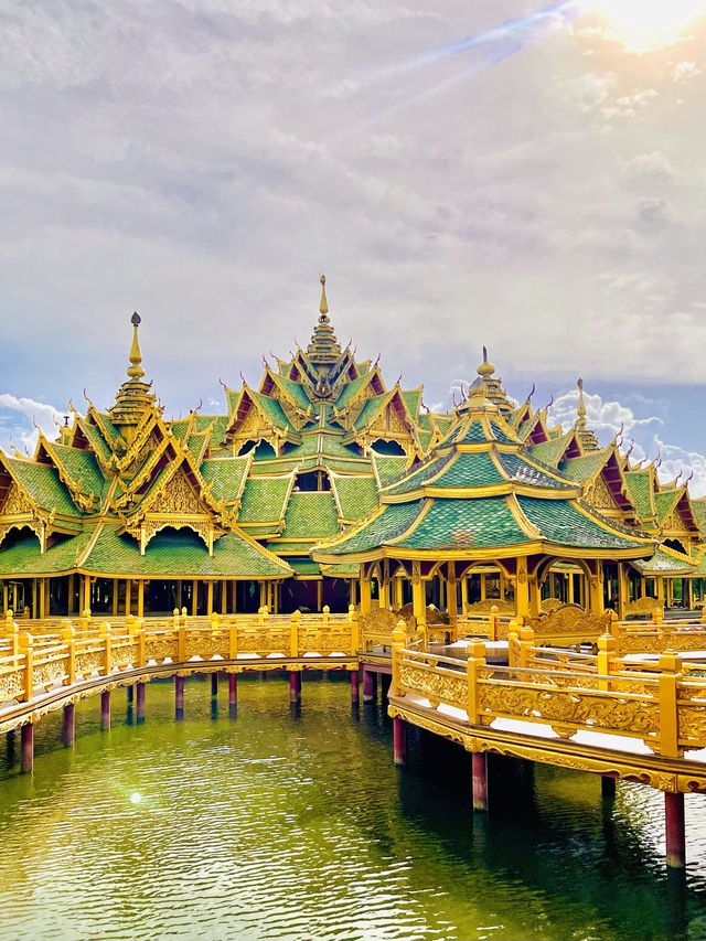 The World’s Largest Outdoor Museum 🏛️🇹🇭✨
