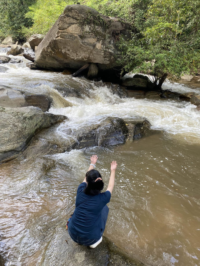 น้ำตกแม่ยะ | เชียงใหม่ ⛰️🌧️🪨🌿