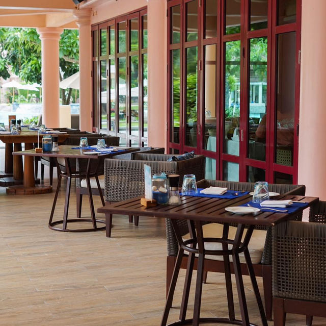  Centara Grand Beach Resort Phuket 