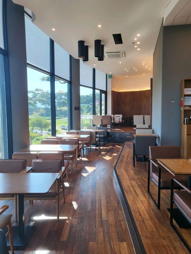 논산 탑정호출렁다리 직관하는 리버뷰카페
