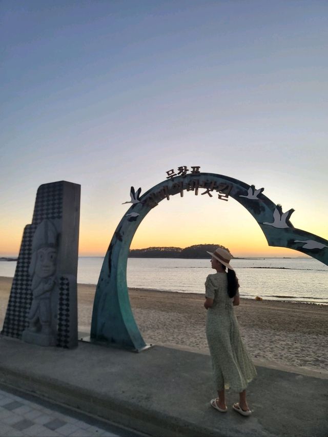 보령여행의 엔딩은 무창포해수욕장