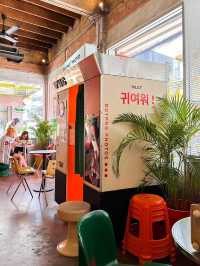 Millilit Cafe คาเฟ่สไตล์ Y2K in Cnx. 🎀🧸