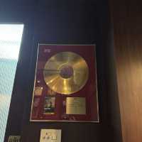คลาสสิคมาก aftersun Listening Bar