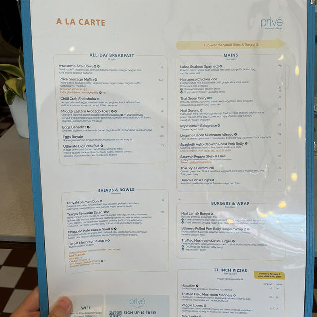 Pet friendly fusion restaurant 