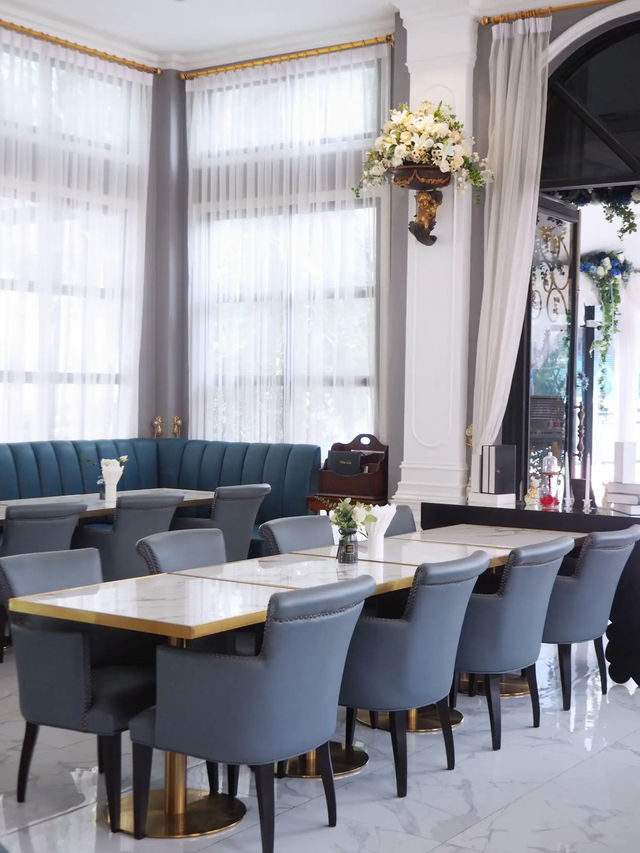  💙🥂แจกพิกัดร้านเดท Vibes สวยตะโกน
