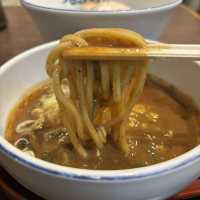 【大阪・谷町六丁目】自家製麺で味わうつけ麺が自慢「麺ファクトリー ジョーズ」