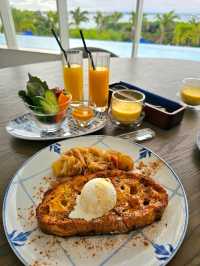 【宮古島】有名シェフのお料理を絶景を見ながら味わう