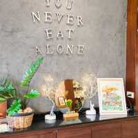 Amber House - Coffee and Food