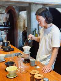 ☕️泰國清邁古城區網紅紅磚咖啡店🤎