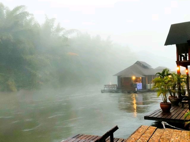 มาพักผ่อนล่องแพที่ไทรโยควิว รีสอร์ท