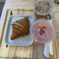 후아힌 House Of Croissant🥐 카페에서 크로와상 냠😋