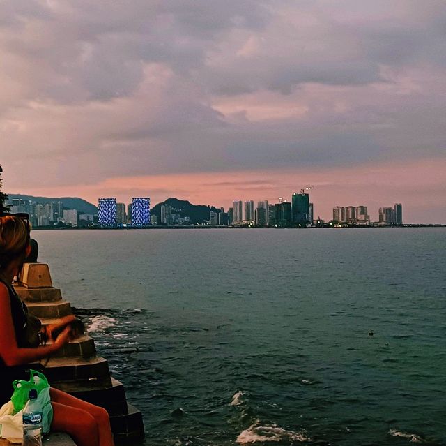 馬來西亞檳城喬治市著名海濱海角景點:舊關角仔Padang Kota Lama，超美海景，精美建築，適合打卡拍照📸