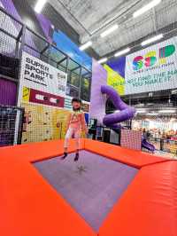 【聖誕親子好去處】超大室內場Super Sports Park，無懼天氣玩住做運動🥳