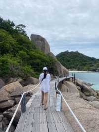 “พาทัวร์เกาะนางยวน! หาดทรายสวย ทะเลใส 🌊