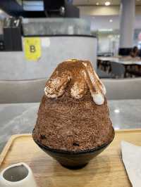 🍰 Sweet Escapes: 8 Must-Try Dessert Spots in Kuala Lumpur 🍩🍨