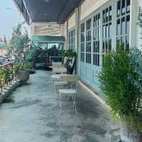 BLESS COFFEE ROASTERS - คาเฟ่นครสวรรค์