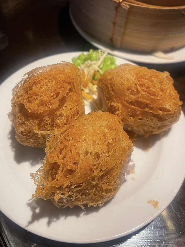 Fei Ya เป็ดปักกิ่ง📍 Renaissance Bangkok